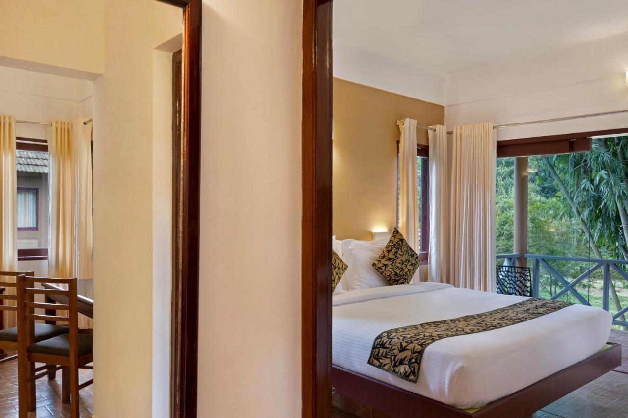 Sterling Vythiri Wayanad Hotel Екстериор снимка